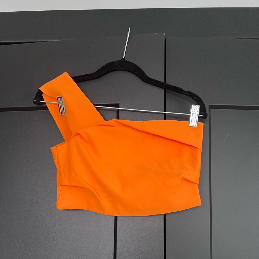 Zara asymmetric crop top